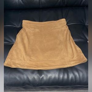 Abercrombie tan‎ skirt pre owned